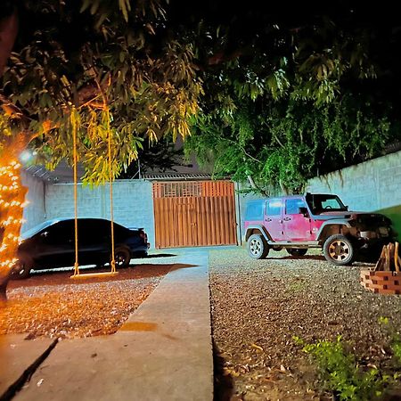 Mangohosting Hotel Comayagua Bagian luar foto