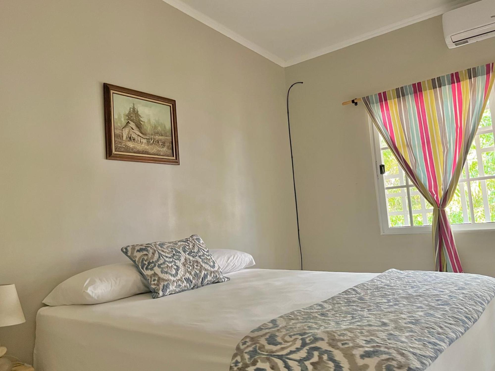 Mangohosting Hotel Comayagua Bagian luar foto