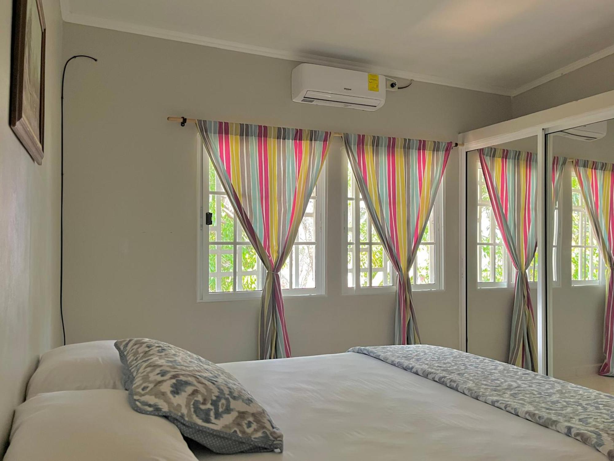 Mangohosting Hotel Comayagua Bagian luar foto