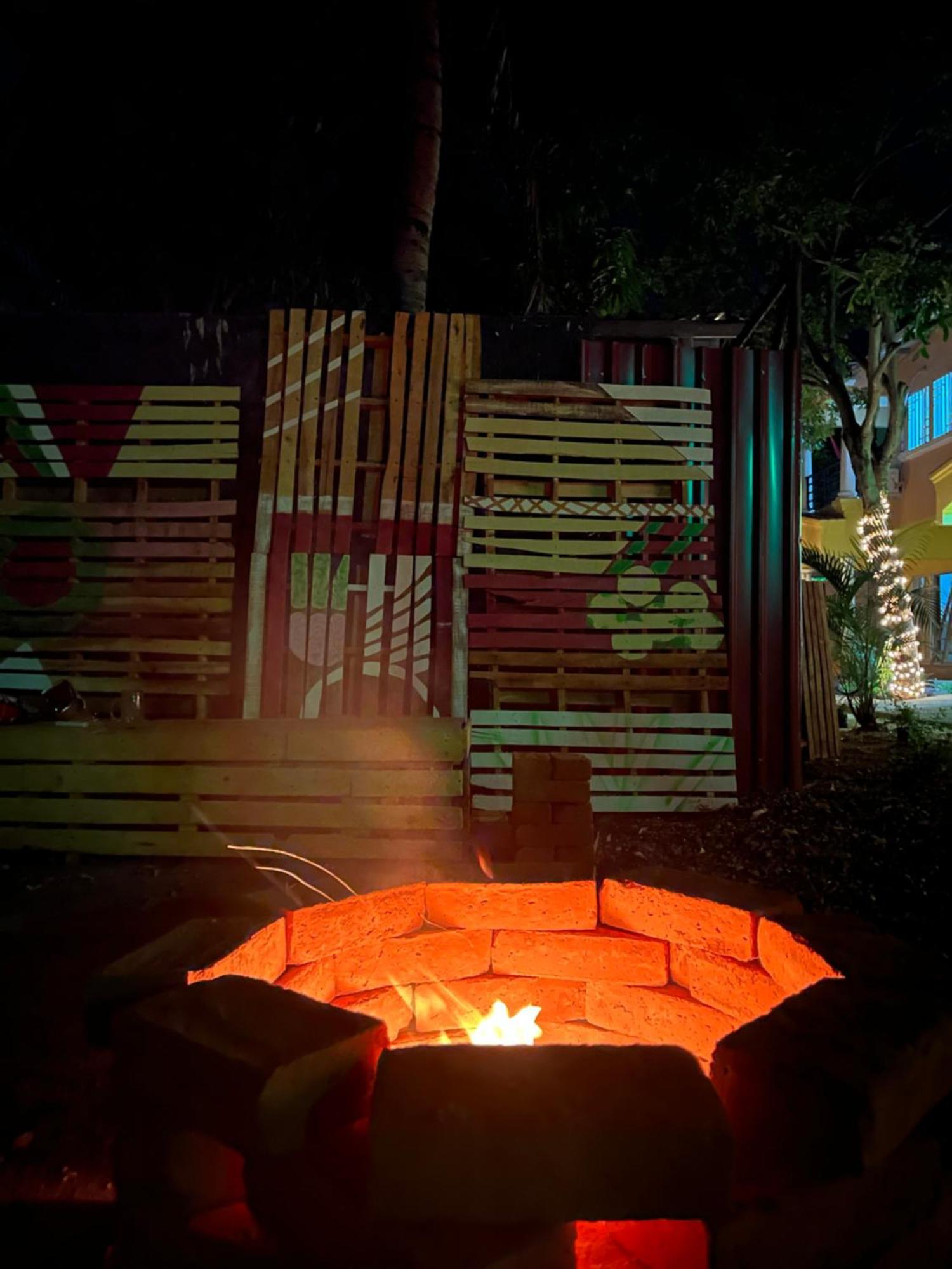 Mangohosting Hotel Comayagua Bagian luar foto