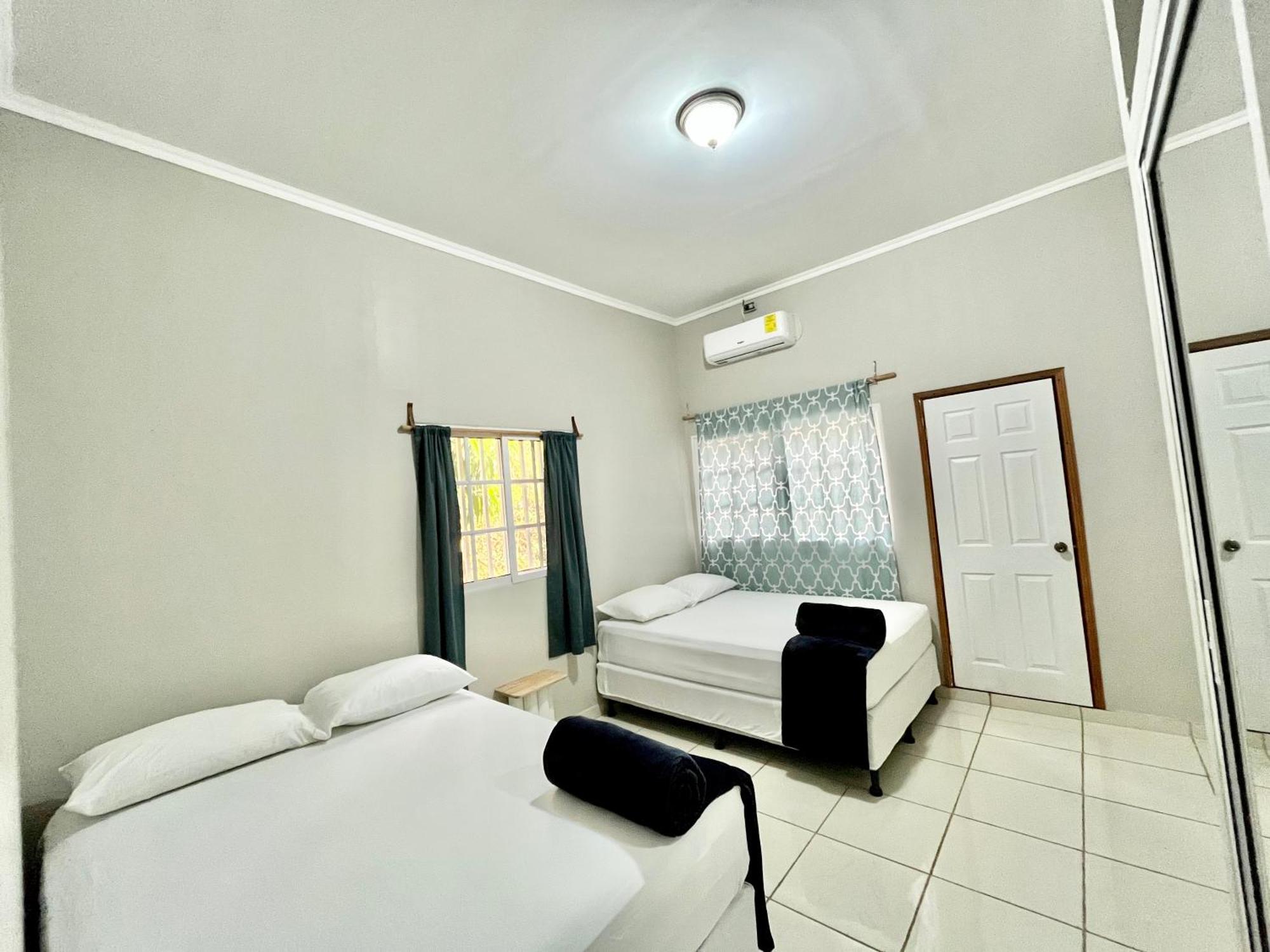 Mangohosting Hotel Comayagua Bagian luar foto